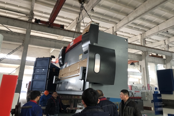 數(shù)控折彎機(jī)銷售韓國.jpg