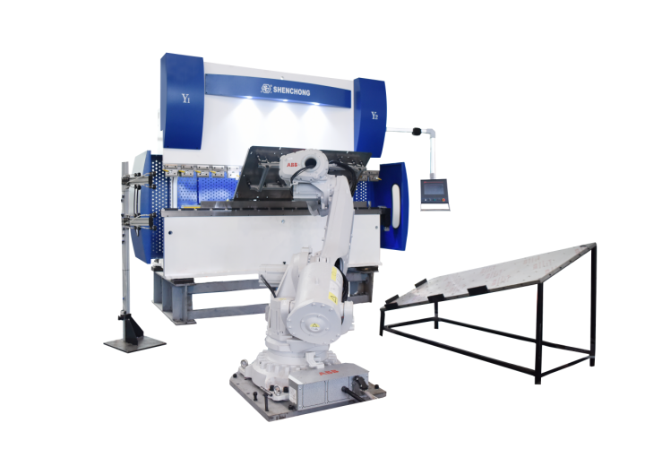 數(shù)控折彎機(jī)器人適用哪些客戶群體? 數(shù)控折彎機(jī)器人適用哪些客戶群體?